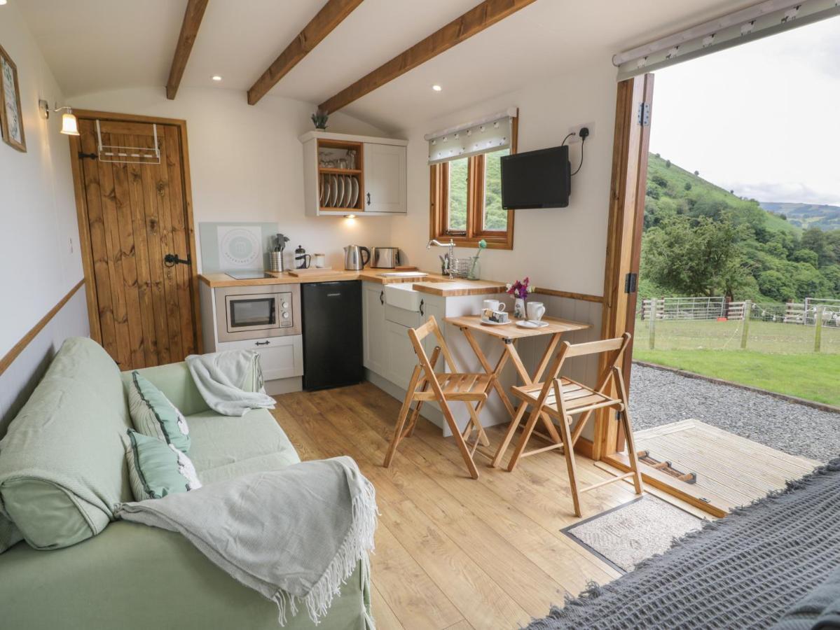 Tan Y Castell Shepherds Hut 兰戈伦 外观 照片